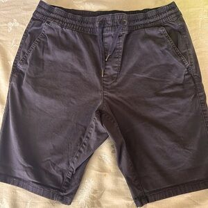 Men’s Hollister black elastic waist shorts